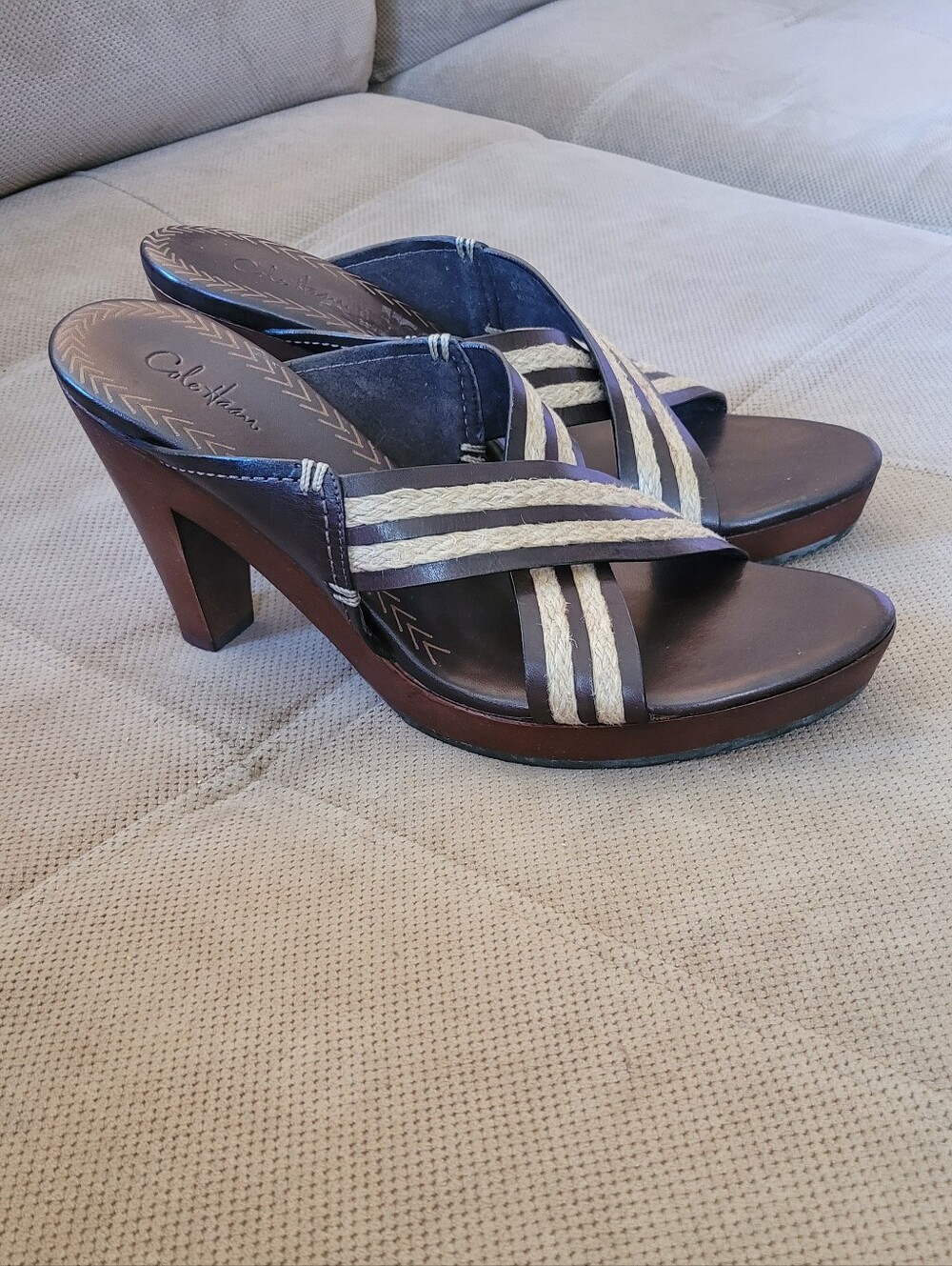 Cole Haan Leather And Jute Cross Design. Heels Are  4" Wooden Heel.